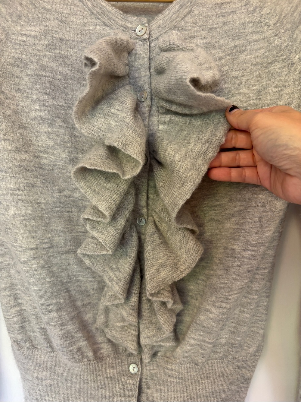 7 For All Mankind Cashmere Cardigan Size Medium Grey Ruffle Cottagecore Dainty - Picture 3 of 10